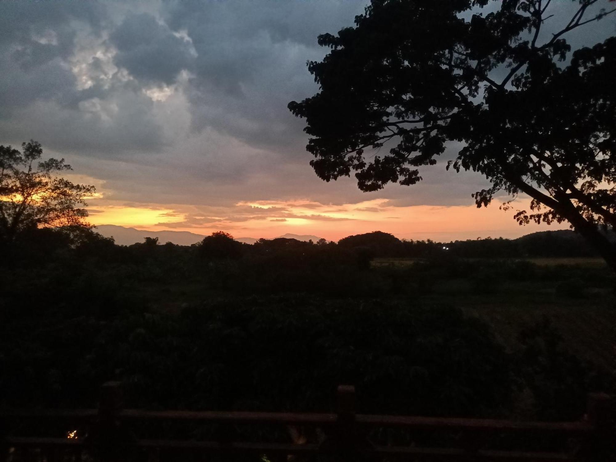 Villa Albizia, Chiang Mai Doi Saket Eksteriør bilde